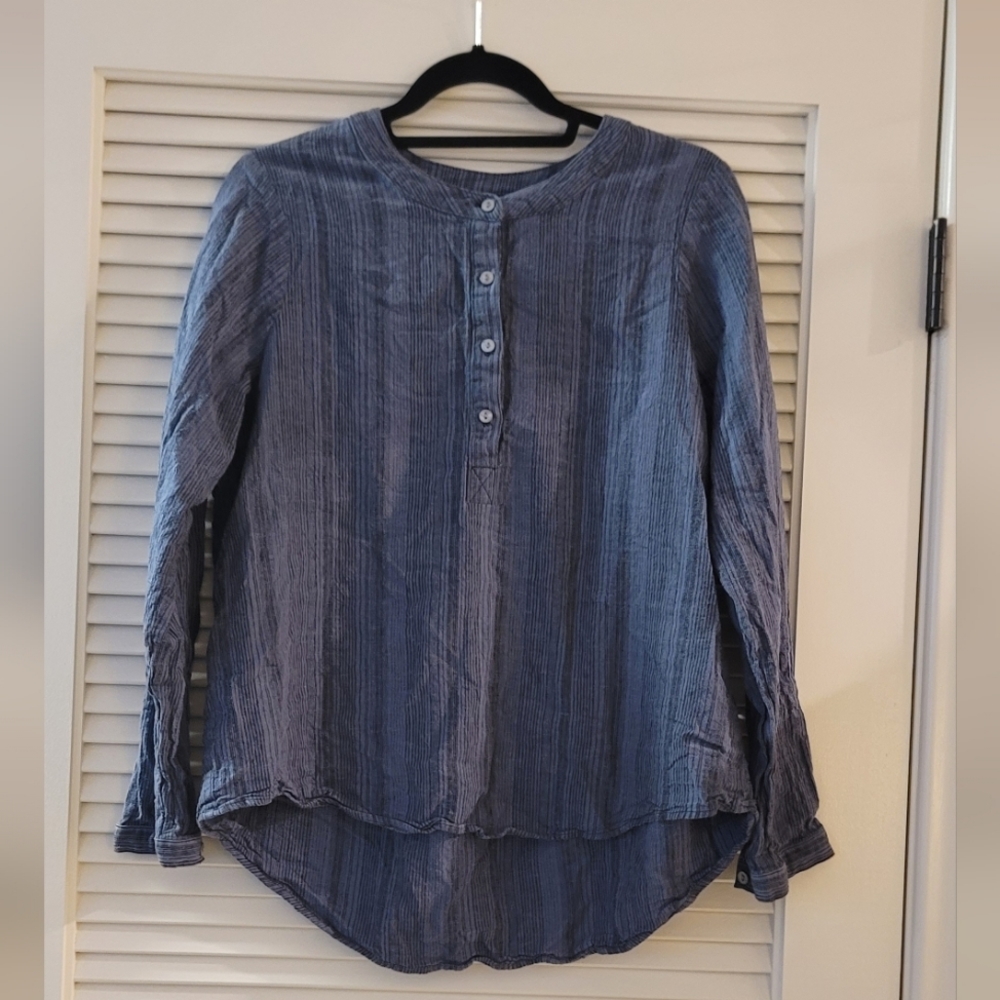 B.L.E.U. - High-Low Blue & Black Long-Sleeve Striped Top